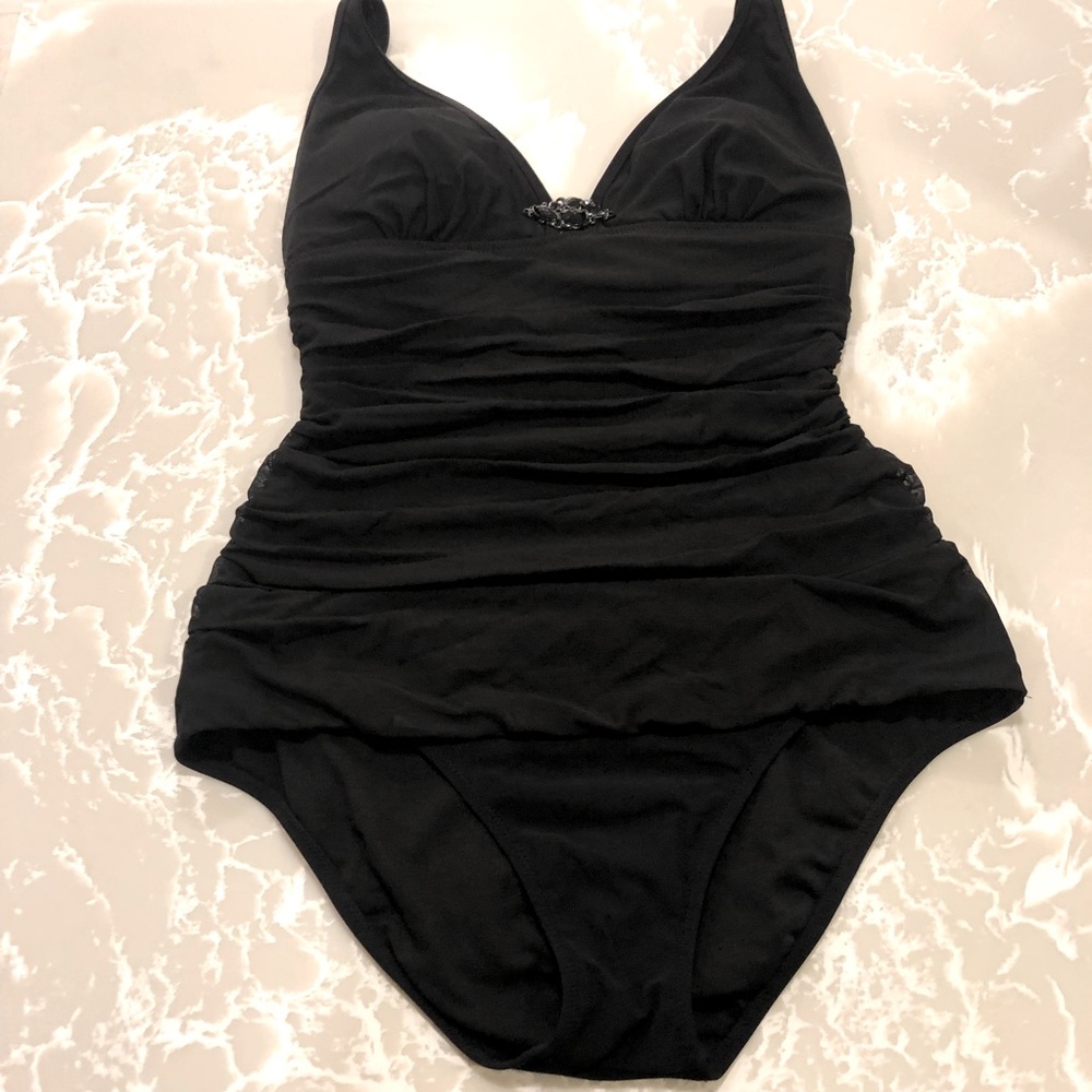 Beautiful Profile by Gottex one piece swimsuit!